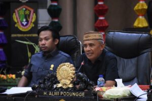 Gelar Raker Evaluasi PAD 2022, Alwi Podungge Minta Para Kadis Belajar ke Camat se Kota Gorontalo