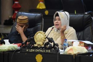 Kaban Keuangan Pemkot Gorontalo Naikan Capaian Target PAD 2023, Leni Pertanyakan Landasannya Apa?