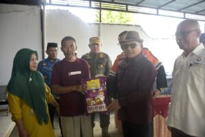 Pemkot Gorontalo Salurkan Bantuan Kepada Korban Kebakaran di Kecamatan Dungingi