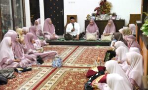 Diakhir Bulan Ramadhan, DWP UNG Gelar Khatam Al-Qur’an
