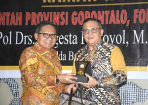 Marten Taha Ucapkan Terimakasih Atas Pengabdian Irjen Helmy Santika