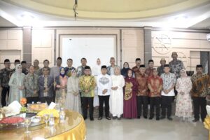 Dikunjungi Pejabat di Hari Raya Idul Fitri 1444 H, Marten; Ini Persaudaraan Bukan Politik