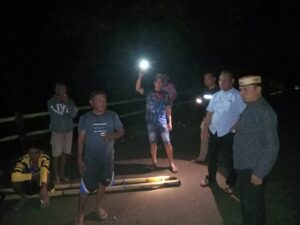 Sekda Gorontalo Cek Jembatan Putus, Penanganan Darurat Segera Dilakukan