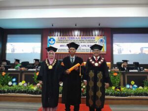 Dosen Universitas Muhammadiyah Sorong Meraih Gelar Doktor di UNG