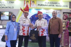 Stand Kota Gorontalo Menarik Perhatian Pengunjung di Rakernas APEKSI XVI