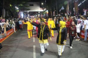 Kontingen Kota Gorontalo Ramaikan Karnaval Budaya Nusantara