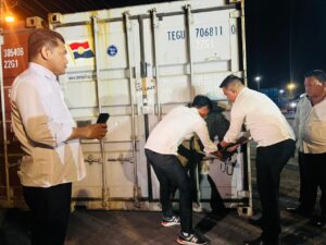 Penemuan 920 Karung Batu Hitam di Pelabuhan Gorontalo