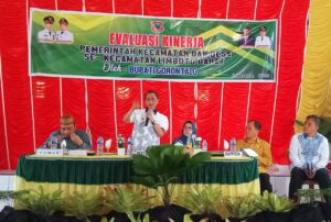 Nelson Dorong Peningkatan Gerakan Keagamaan di Limboto Barat