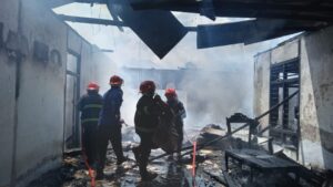 Dugaan Kosleting Listrik Sebabkan Kebakaran di Limboto