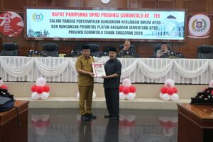 Ketua DPRD Terima Rancangan KUA/PPAS APBD 2024 Gorontalo
