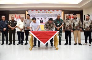 Ismail Pakaya Teken NPHD untuk Mendukung Pemilu dan Pilkada