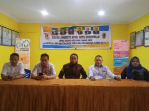 Kantor Kelurahan Tamalate Tidak Layak Digunakan, Rolly Janji Akan Bangun Gedung Baru