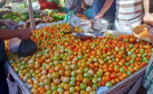 Menjelang Tahun Baru 2024, Harga Bahan Pokok Terus Melambung