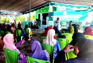 Idris Kadji, Salurkan Bantuan dan Serap Aspirasi di Desa Pohuwato Timur