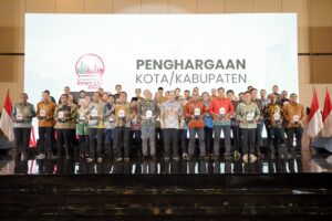 Bukti Wujudkan Smart City, Pemkot Grontalo Raih Penghargaan Kemenkominfo RI