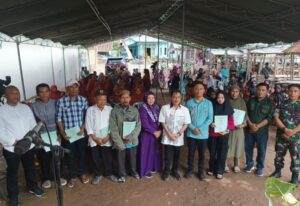 Nelson Pomalingo Resmikan 15 Unit Rumah Siap Tinggal di Kecamatan Tibawa