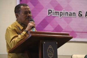 Paris Jusuf Buka Kegiatan Rapat Kerja Sekretariat DPRD Provinsi Gorontalo