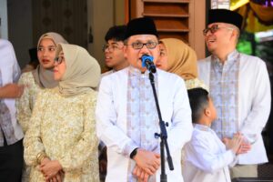 Marten Taha Sambut Idul Fitri dengan Silaturahmi dan Kebahagiaan