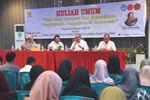 Komnas HAM RI Paparkan Penanganan Pengaduan HAM kepada Mahasiswa UNG