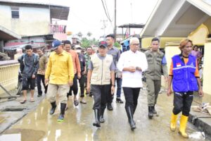 Ismail Madjid Sambangi Warga Terdampak Banjir di Kota Gorontalo