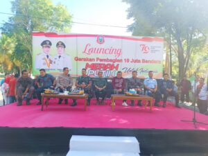 Momentum Kemerdekaan, Pemda Gorontalo Bagikan 10 Juta Bendera