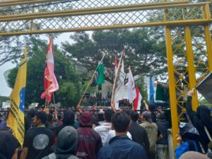 Aksi Unjuk Rasa di Gorontalo, Massa Tuntut Pembatalan Revisi UU Pilkada