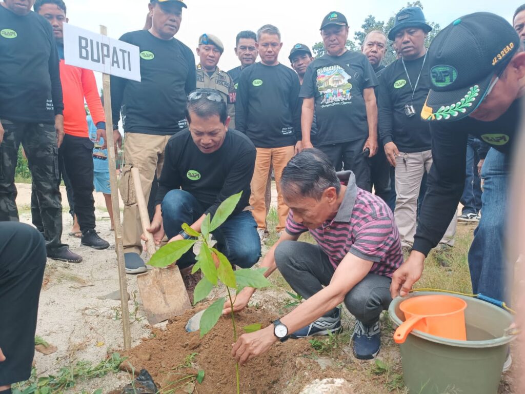 Nelson Apresiasi Penanaman Pohon sebagai Bentuk Kepedulian Lingkungan