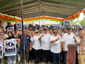 Komitmen Turunkan Kemiskinan, Tonny-Marten Fokuskan Program Realistis
