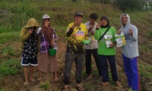 Wasito Turun Langsung Mengedukasi Petani Boliyohuto dalam Pemanfaatan Lahan