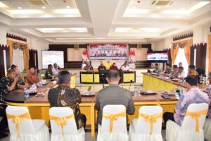 Pj Gubernur Gorontalo Ingatkan KPU Kawal Ketat Logistik Pilkada