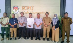 Bupati Tinjau KPU Gorontalo, Persiapan Pilkada Dipastikan Lancar