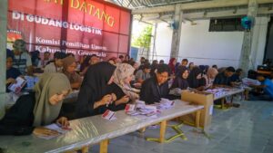 KPU Kabupaten Gorontalo Mulai Melakukan Pelipatan Surat Suara
