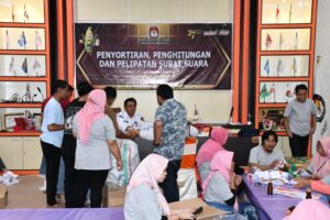 KPU Boalemo Temukan 17 Surat Suara Rusak untuk Pilkada