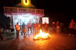 KPU Kabupaten Gorontalo Musnahkan 1.383 Surat Suara Rusak