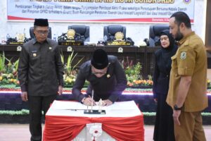 Dekot Sahkan 6 Ranperda, Fokus Penyakit Menular hingga Ruang Hijau