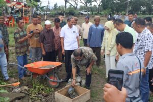 Meski Kalah Pilkada, Adnan Entengo Tetap Wujudnkan Janji Kampanye