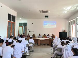 Mahasiswa Ners UNG Praktik Klinis di Rumah Sakit Jiwa Ratumbuysang