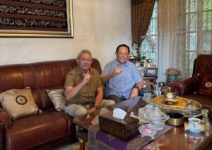 Sikap Tawadhu Gusnar Sambangi Tursandi Alwi untuk Diskusi Masa Depan Gorontalo