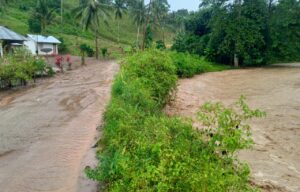 Akses Jalan Desa Buhu dan Ulobua Terancam Putus