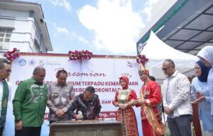 Mendiktisaintek Resmikan Laboratorium Terpadu Kemaritiman UNG