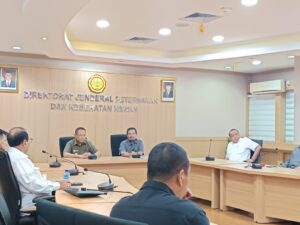 Di Kementerian, Gubernur Gorontalo Paparkan Rencana Besar Peternakan Sapi