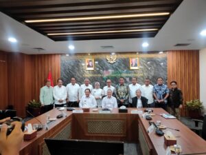 Gubernur Gusnar Temui Menko Pangan, Dapat Mandat Majukan Gorontalo