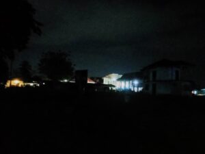 Masyarakat Andalas Mendesak Pemasangan Lampu Penerangan di Terminal Lama