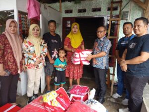 Korban Kebakaran di Limboto Barat Terima Bantuan Pemerintah