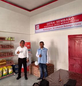 Kepala Dinas Koperasi Bone Bolango Apresiasi Gerai Sembako Koperasi Merah Putih Bandungan