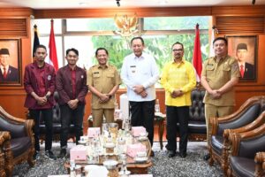 Gusnar Kawal Suara Mahasiswa, Tito Karnavian Janji Sampaikan ke Presiden