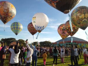 Perdana, Balon Raksasa Mengudara di Kabupaten Gorontalo