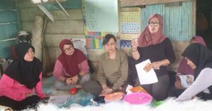 Dilatih PSB Biosfer, Masyarakat Dusun Pahu Gorontalo Bisa Olah Kelapa Jadi VCO Bernilai Ekonomi