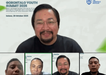 Erwin Ismail saat memberikan materi dalam forum Gorontalo Youth Summit 2025