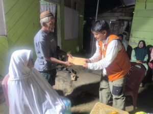 Rumah Zakat Beri Santunan untuk Keluarga Relawan Korban Lakalantas